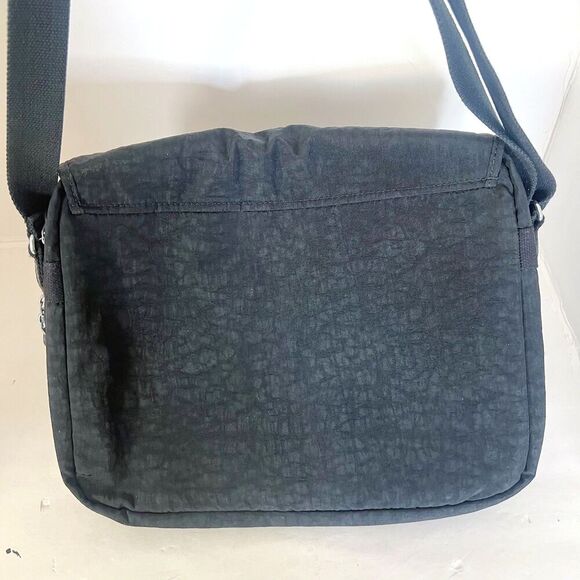 Kipling y2k Vintage Black Nylon Messenger Bag Laptop Bag Travel Bag - Picture 2 of 8